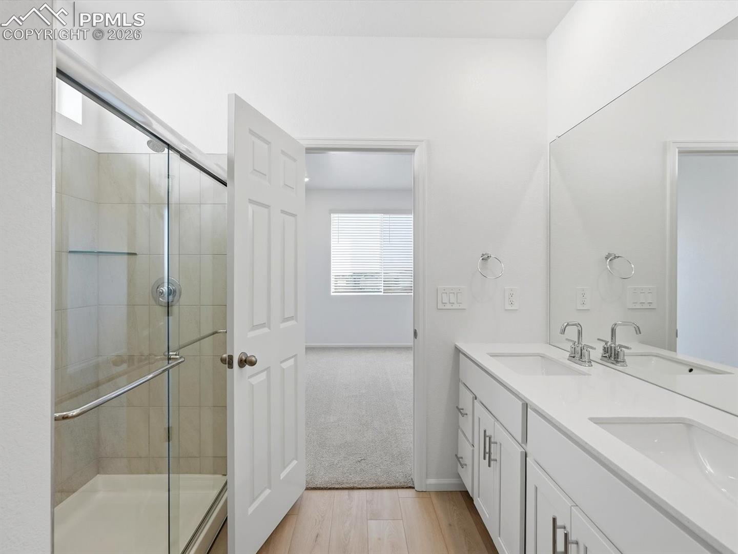 Listing photo 32 for 13219 Valley Peak Drive