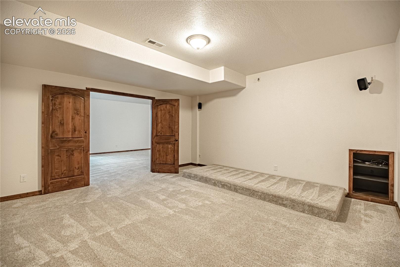 Listing photo 31 for 11824 Black Hills Drive