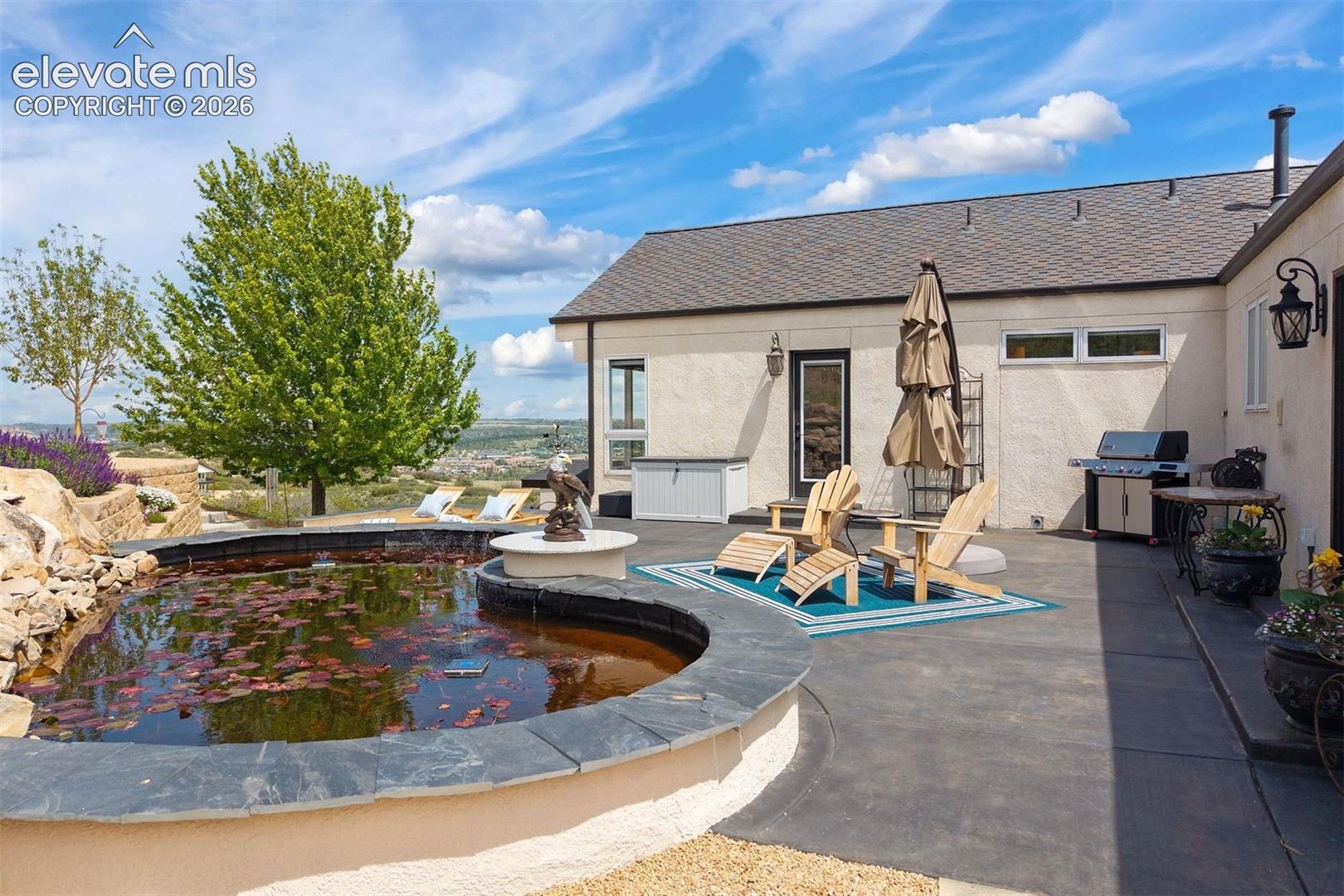 Listing photo 8 for 23 Yucca Hills Road