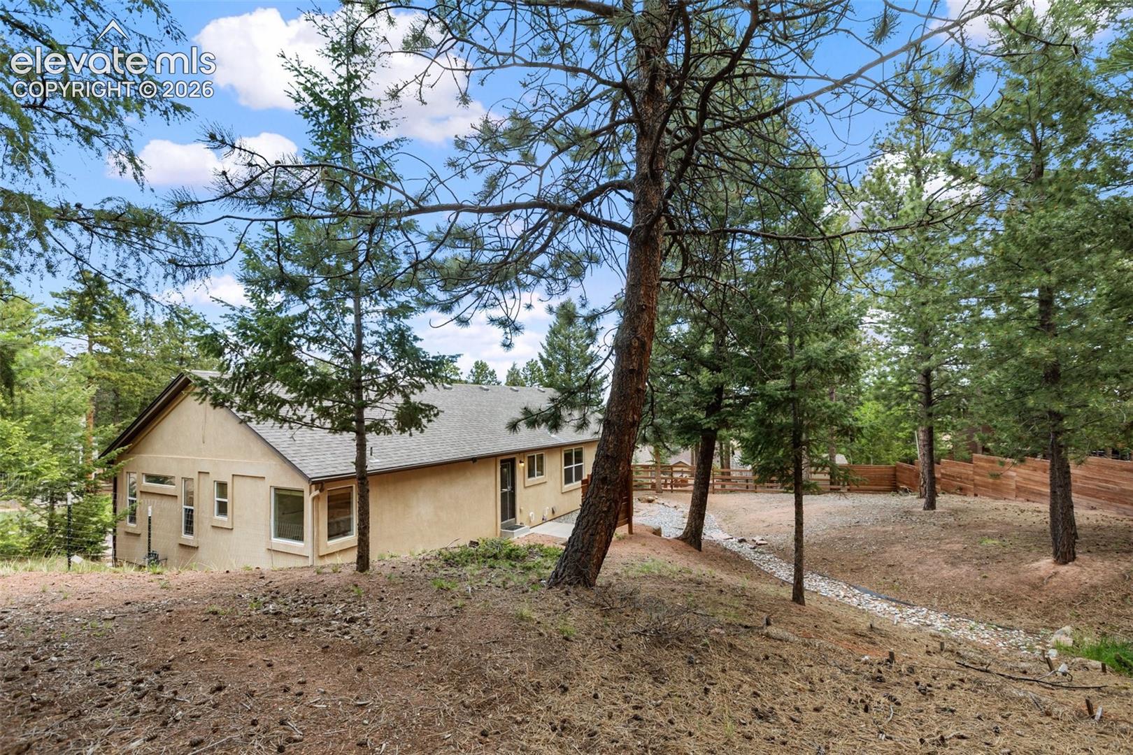 Listing photo 43 for 671 Misty Pines Circle