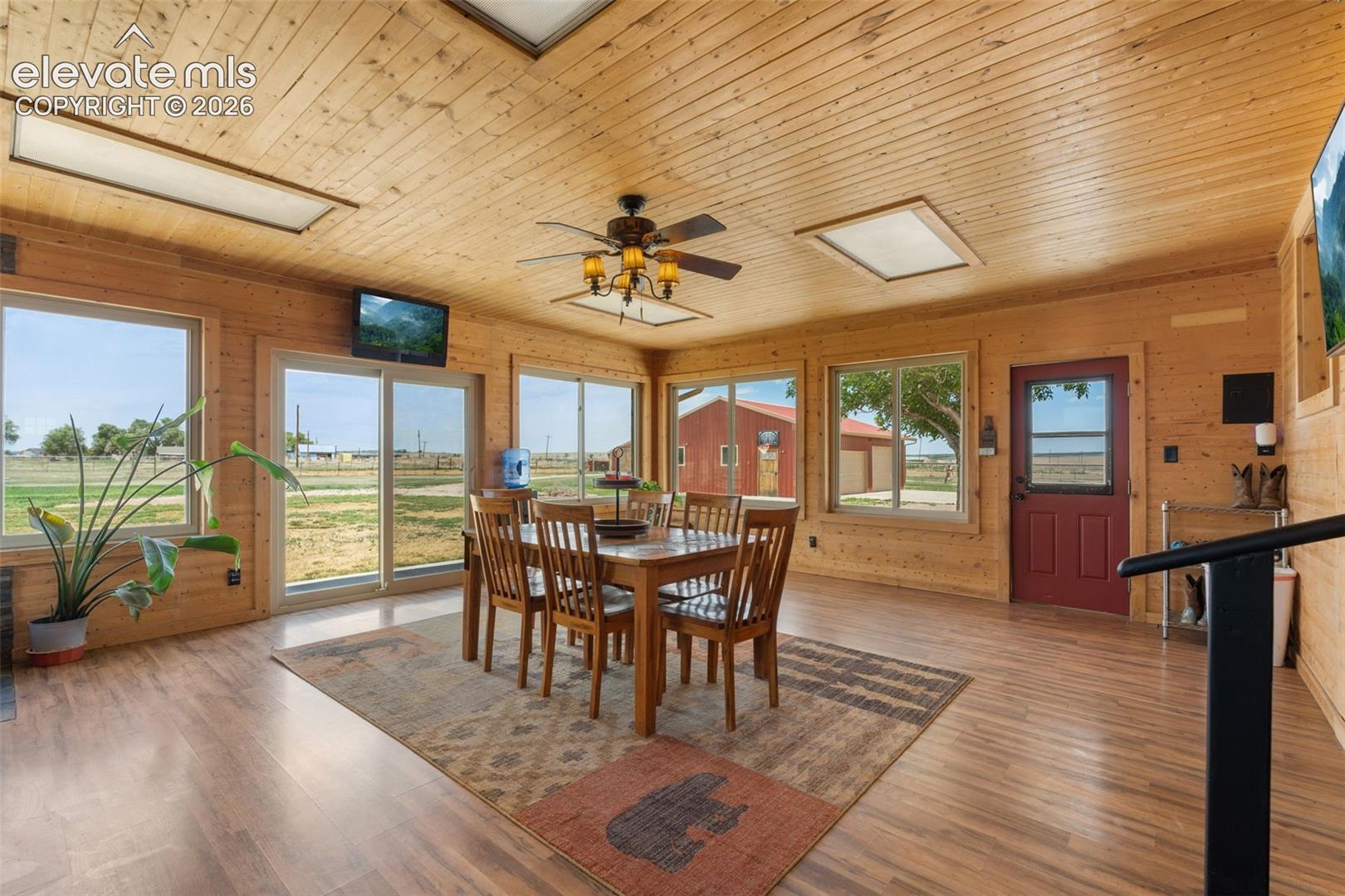 Listing photo 9 for 13575 old pueblo Road