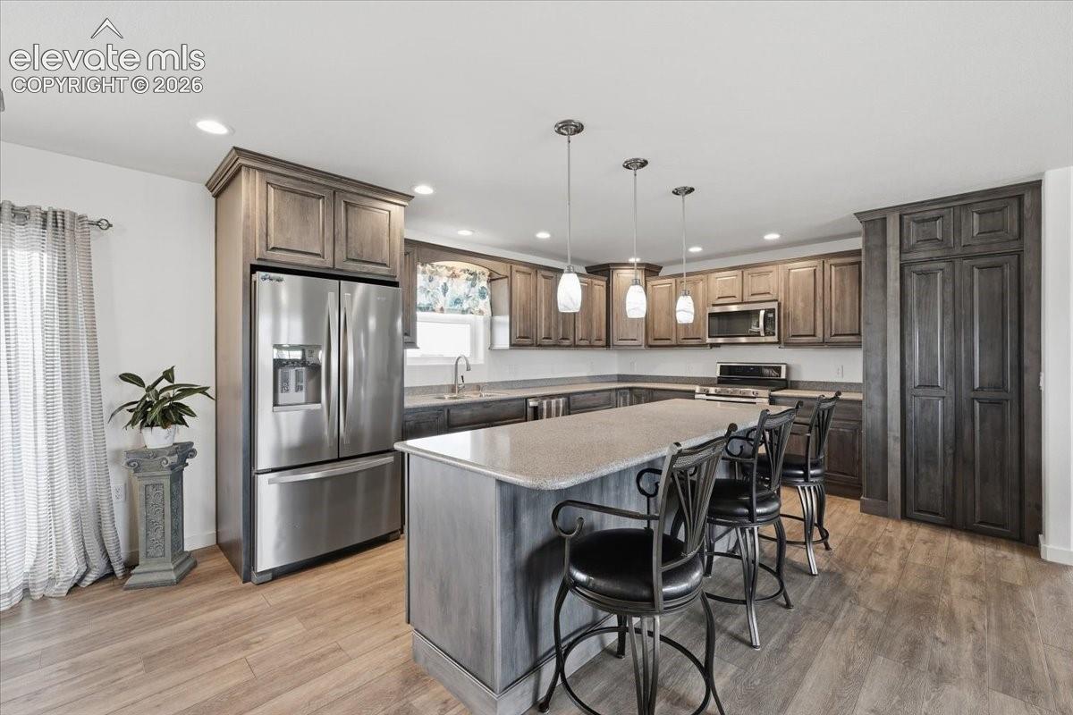 Listing photo 18 for 1516 N Platteville Boulevard