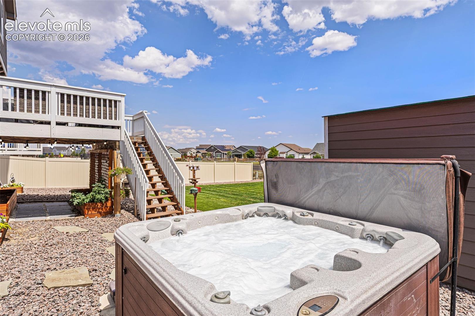 Listing photo 32 for 9941 Ledgestone Terrace