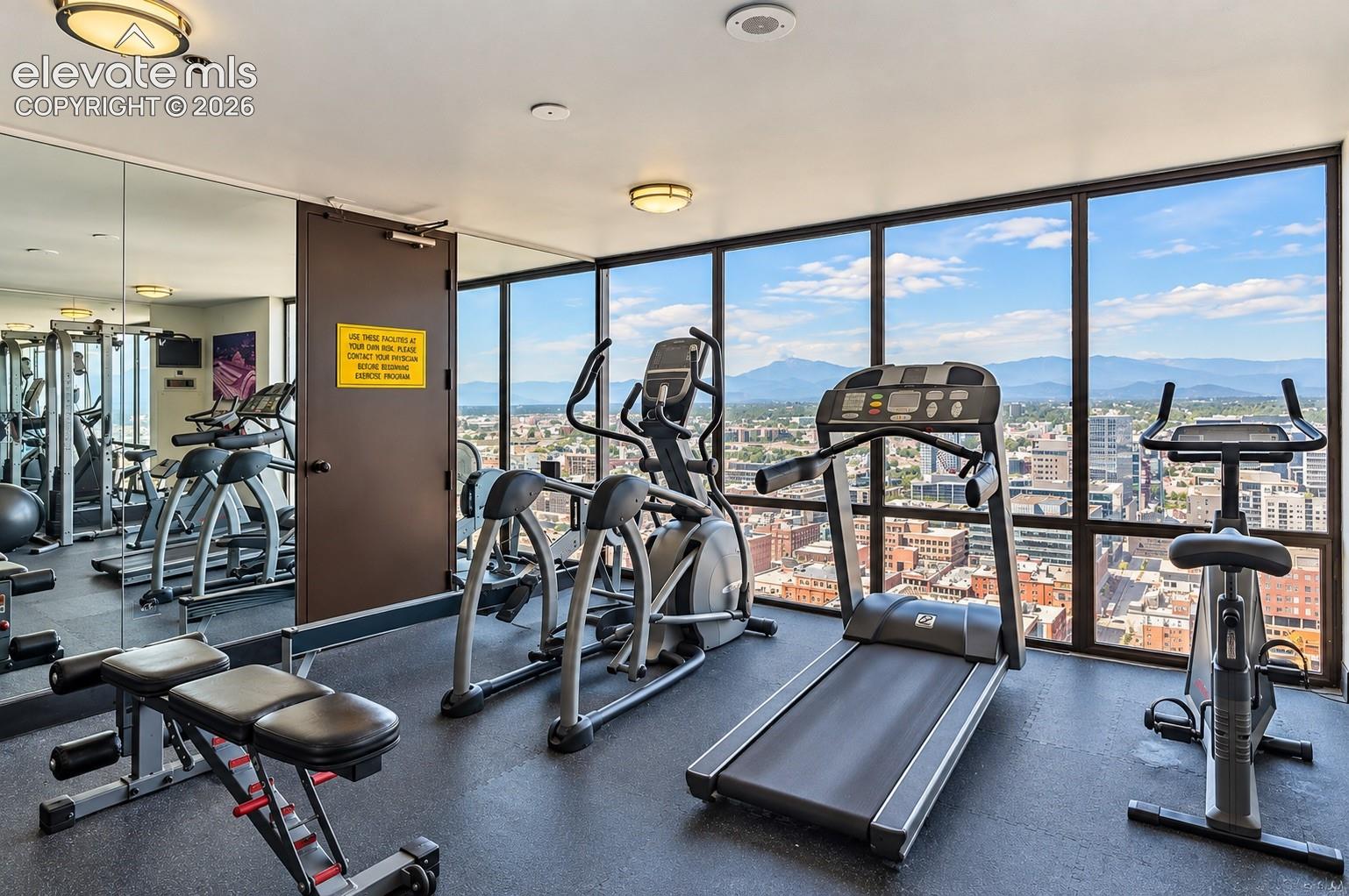 Listing photo 23 for 1625 Larimer Street 3202