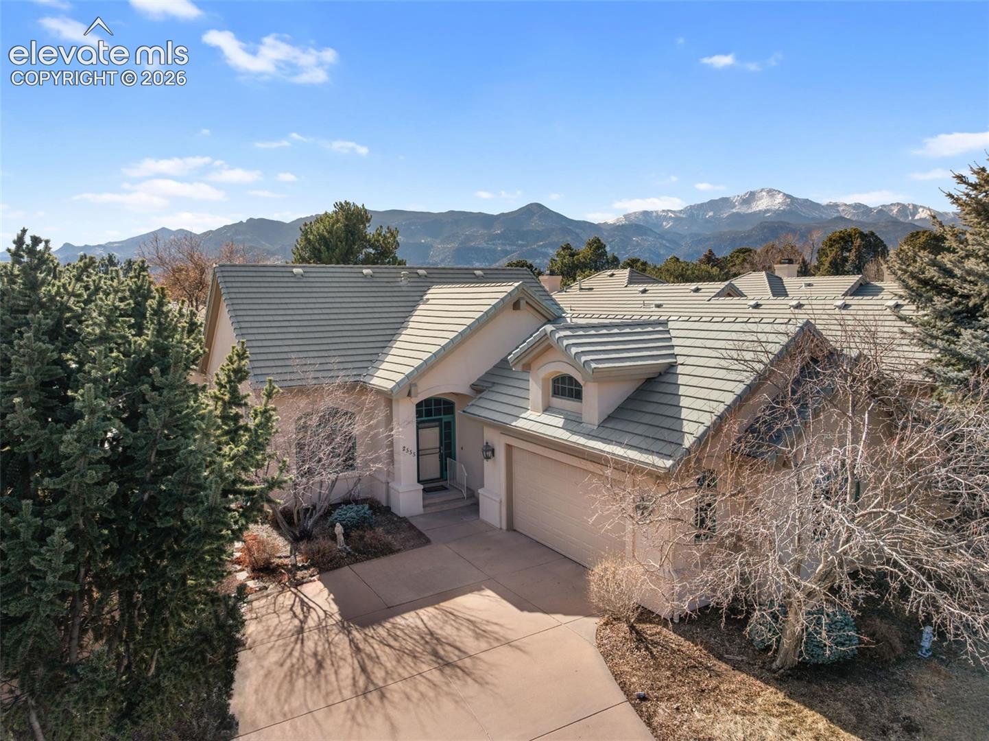 2555 Stagsleap Point
