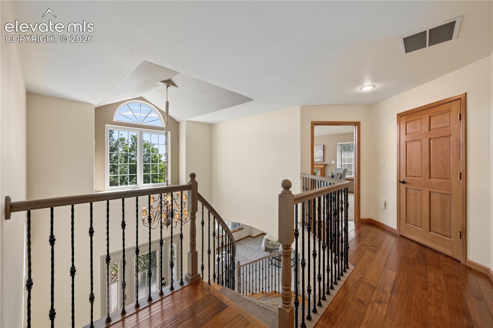 Listing photo 20 for 2285 Vanreen Drive