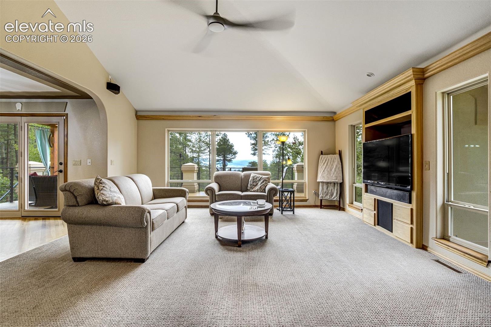 Listing photo 10 for 1851 Gore Drive