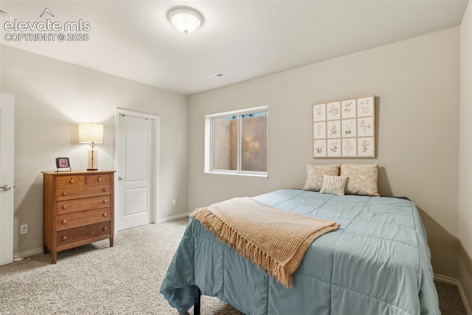 Listing photo 39 for 2114 Diamond Creek Drive