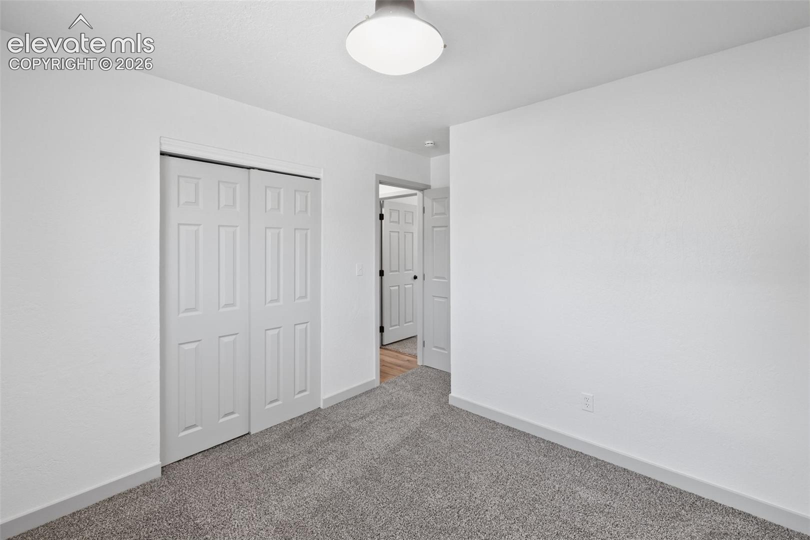 2540 Naples Drive, photo 25