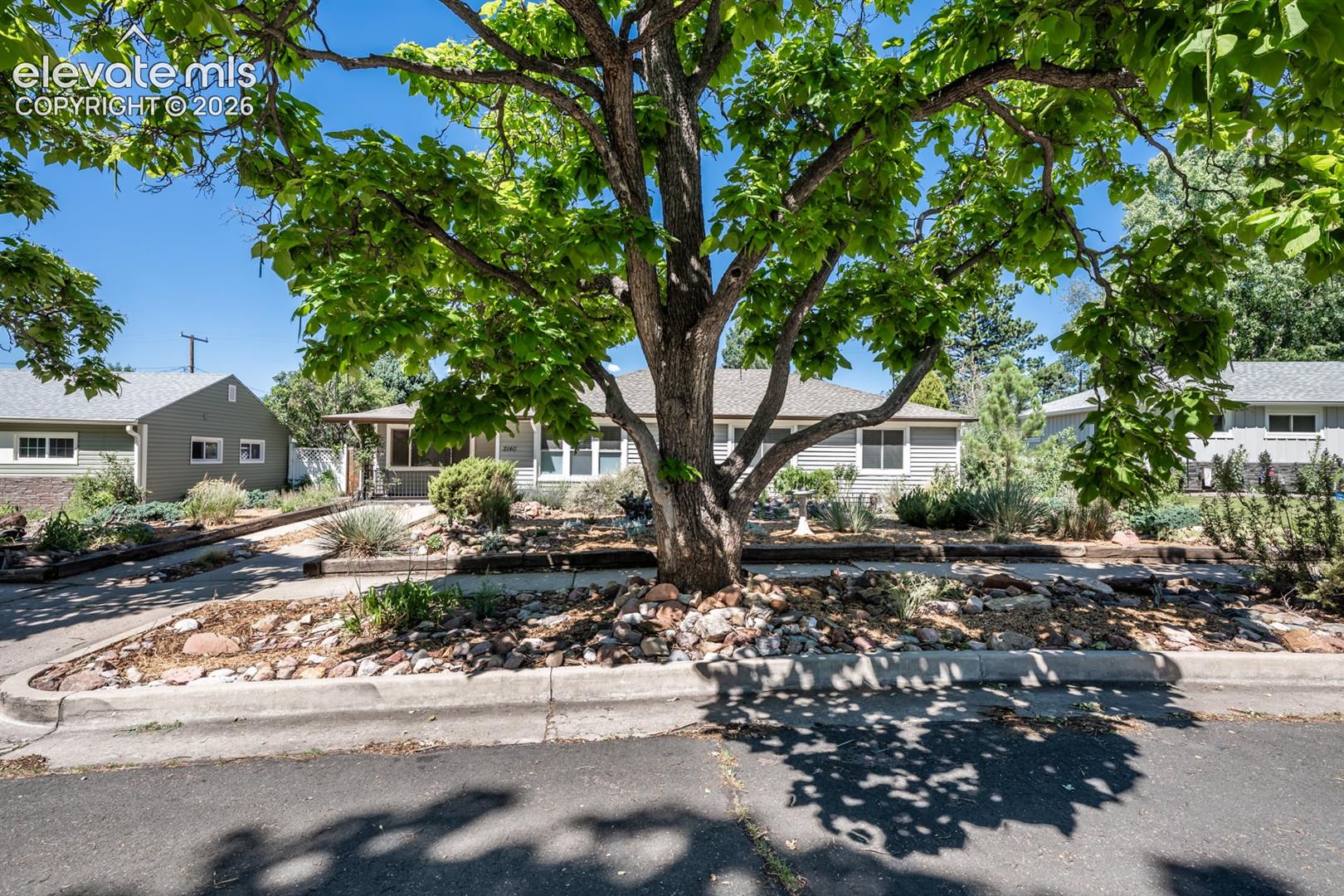 2140 Robin Drive