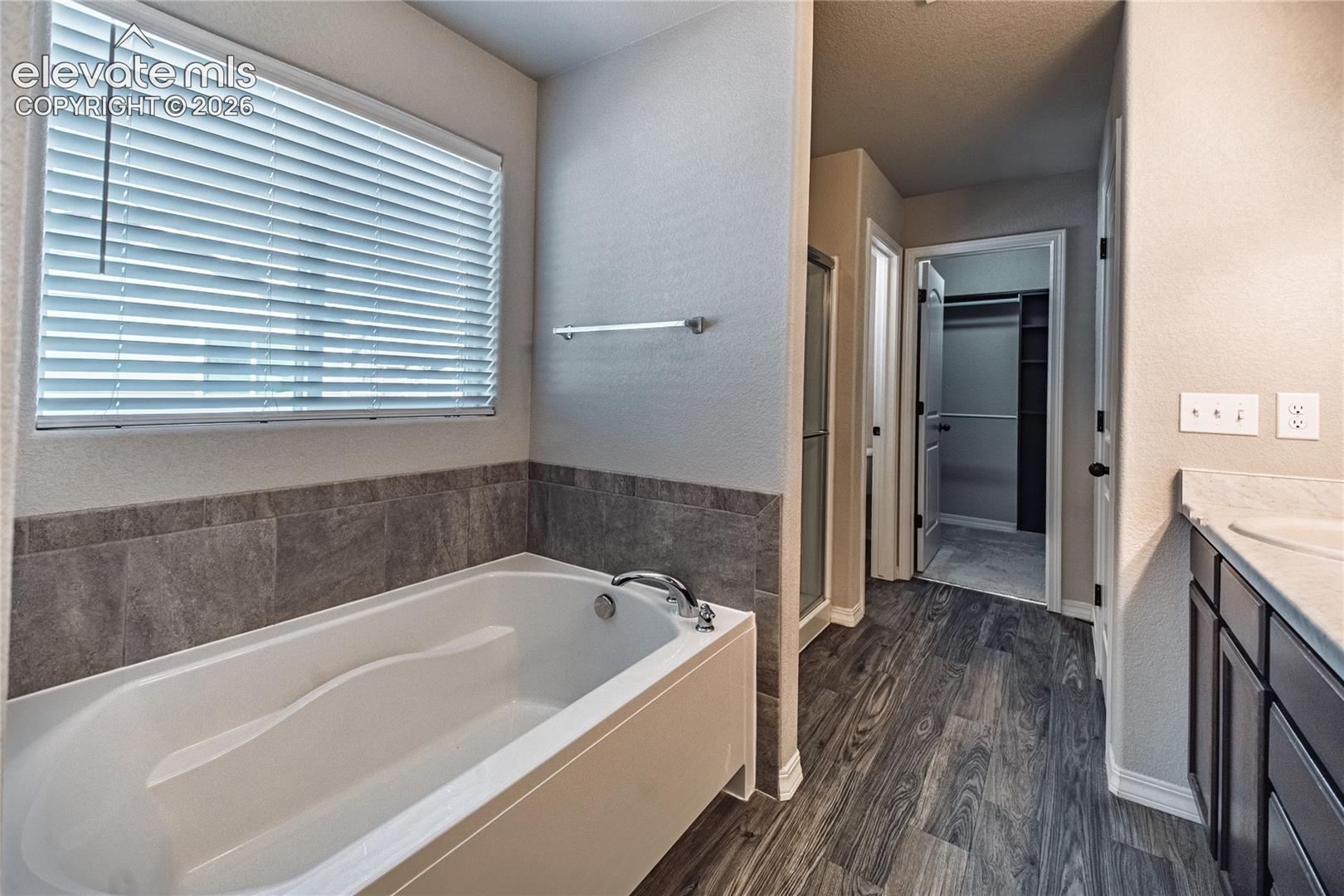 Listing photo 21 for 7714 Cruzer Heights
