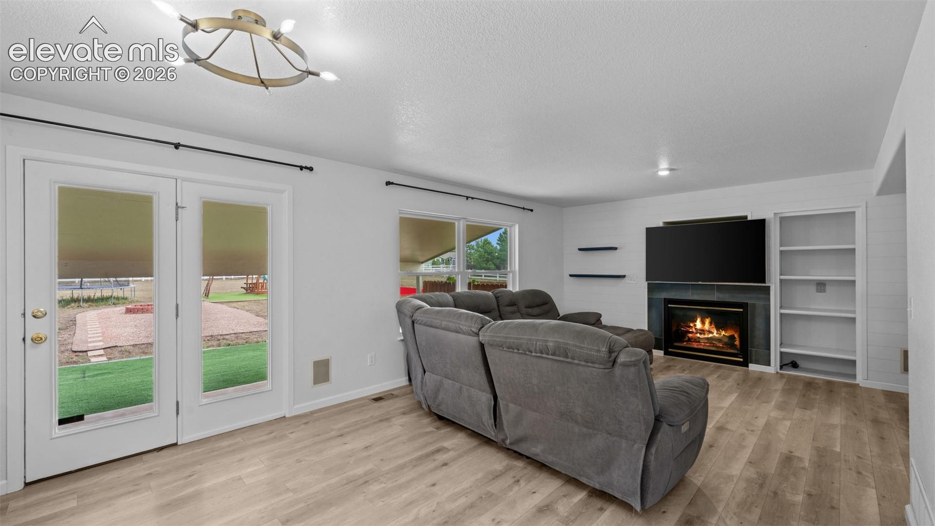 Listing photo 12 for 11854 Turney Road
