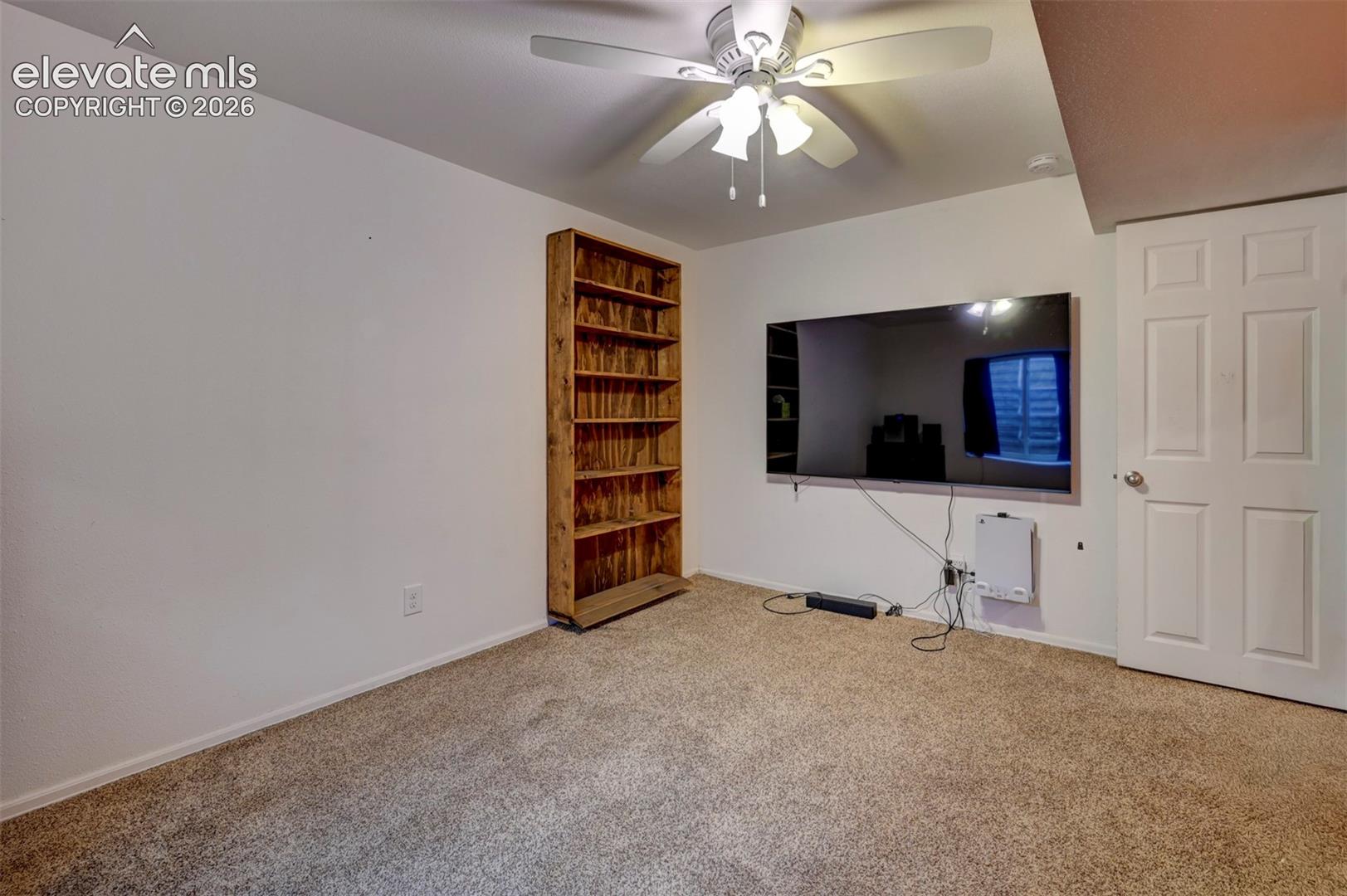 Listing photo 34 for 8170 Valli-Farm Road