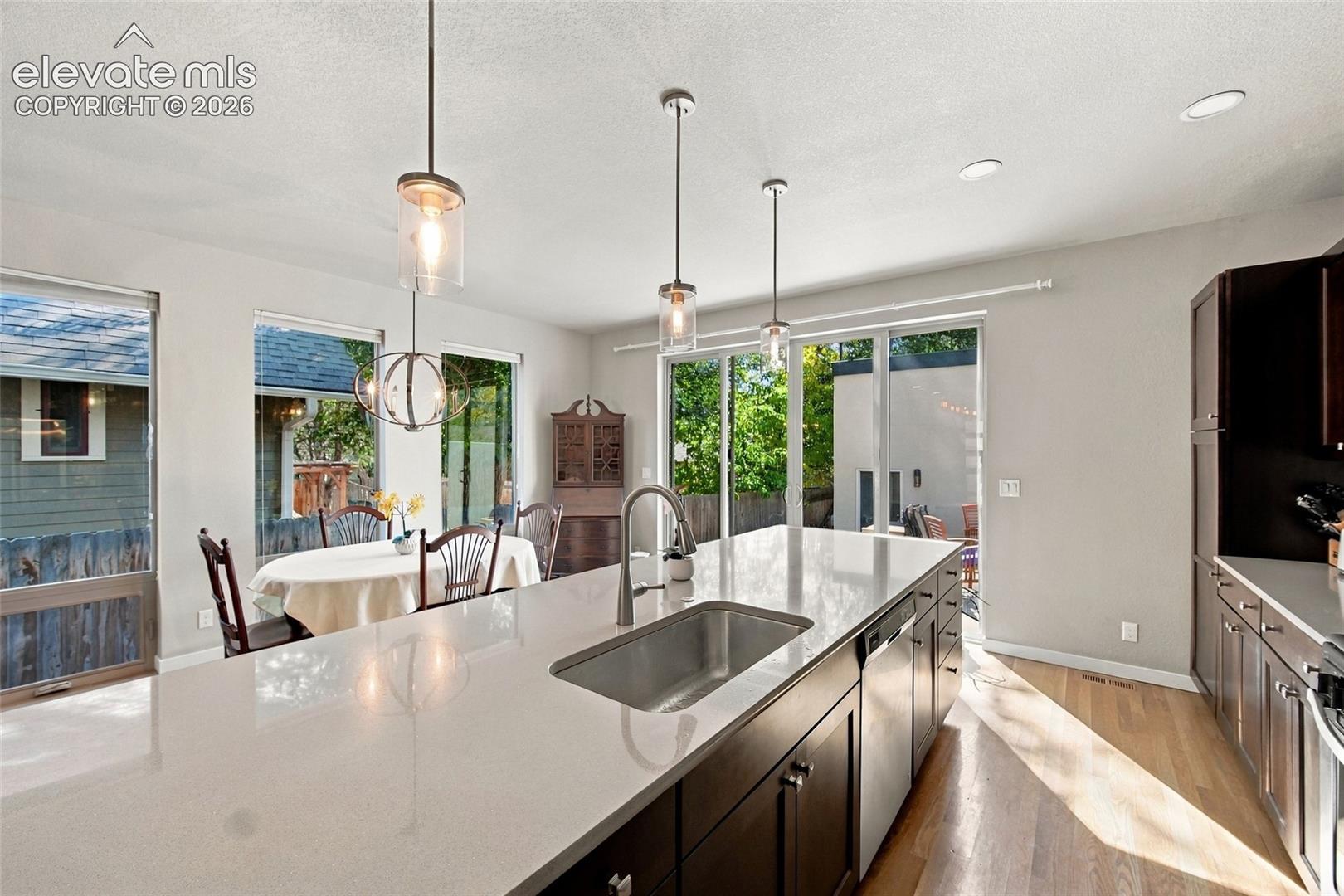 Listing photo 19 for 1317 W Colorado Avenue