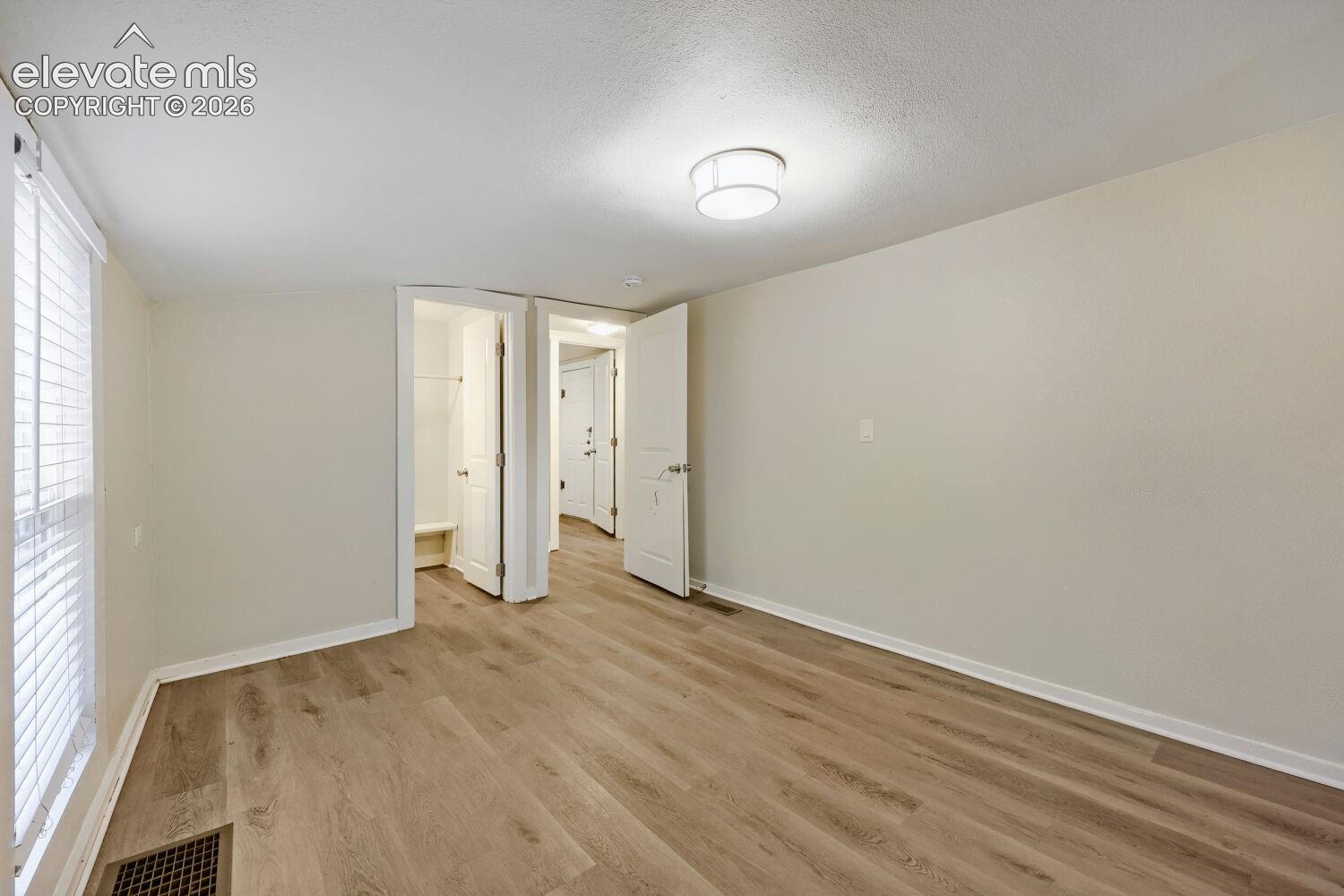 Listing photo 19 for 1112 2nd Street