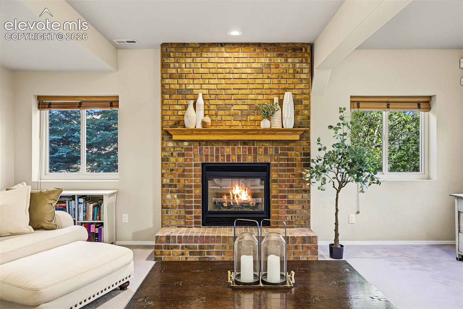 Listing photo 30 for 3530 Twisted Oak Circle
