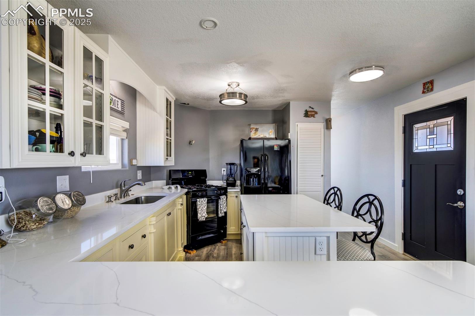 Listing photo 21 for 24225 Myers Road