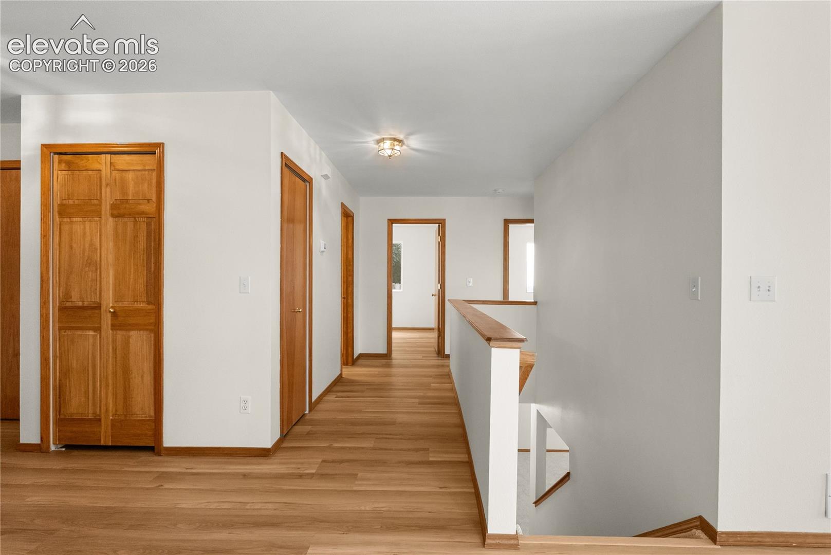 Listing photo 12 for 890 N Candlestar Loop