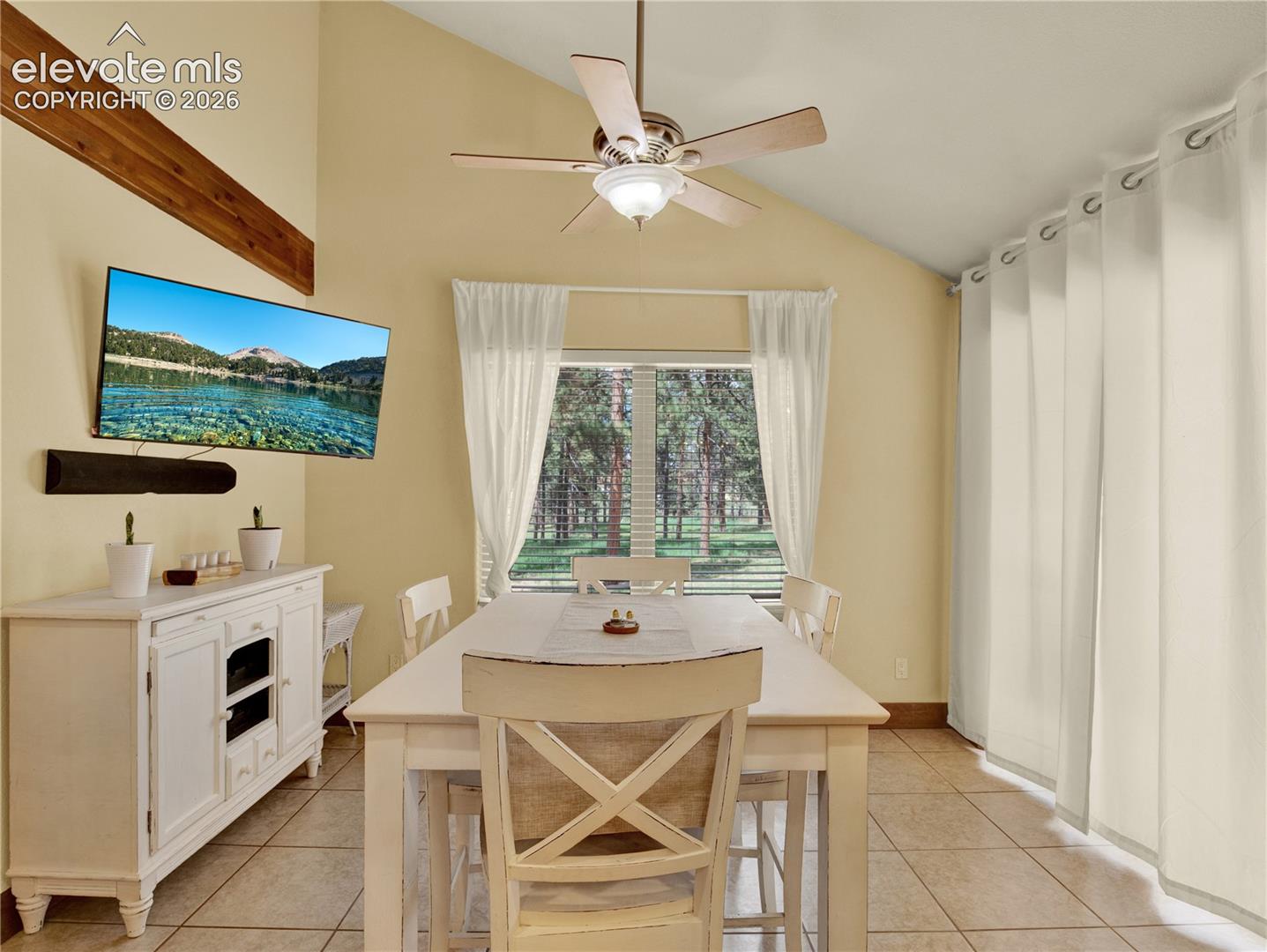 Listing photo 14 for 27638 Triple B Road