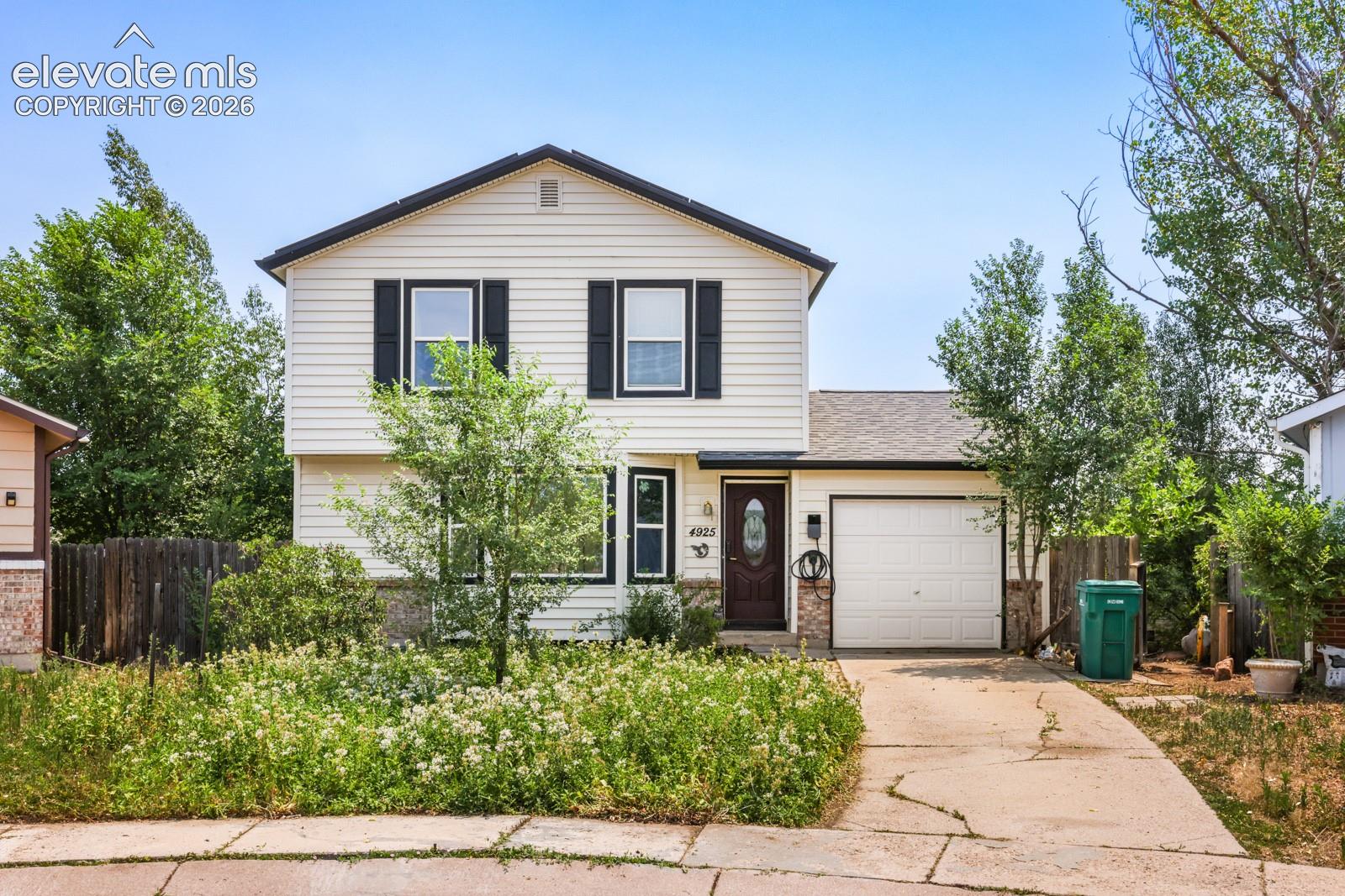 4925 Wineskin Circle