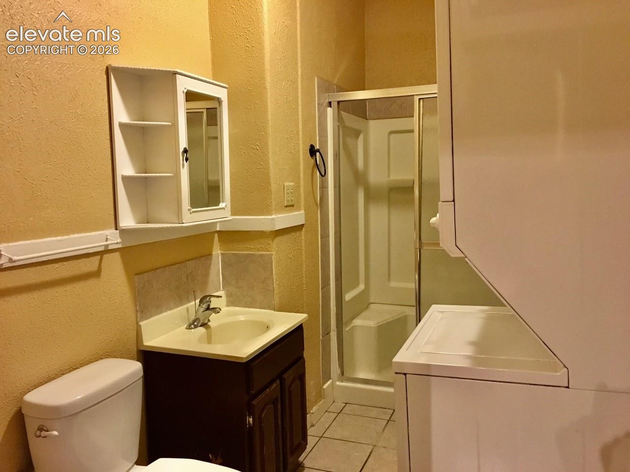 Listing photo 8 for 226 W Abriendo Avenue