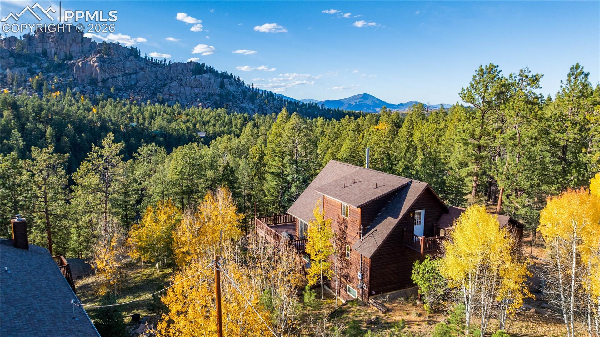 Listing photo 18 for 71 Durelli Drive