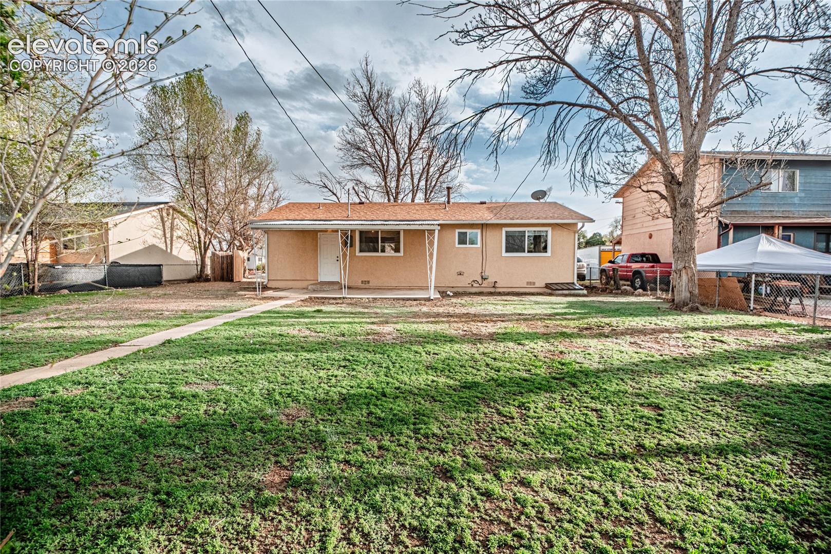 Listing photo 30 for 417 Linda Vista Drive