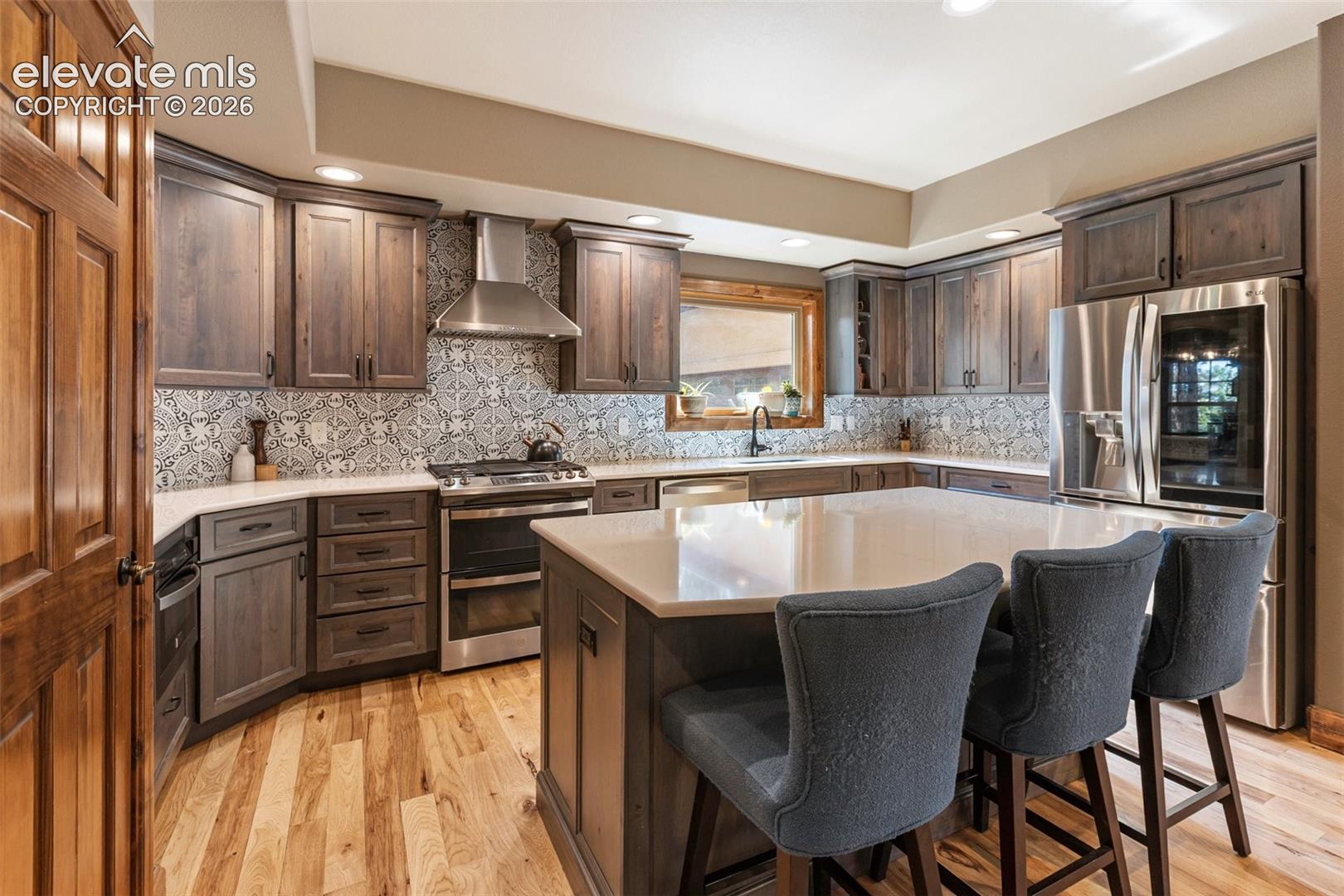 Listing photo 7 for 1195 Karen Lane