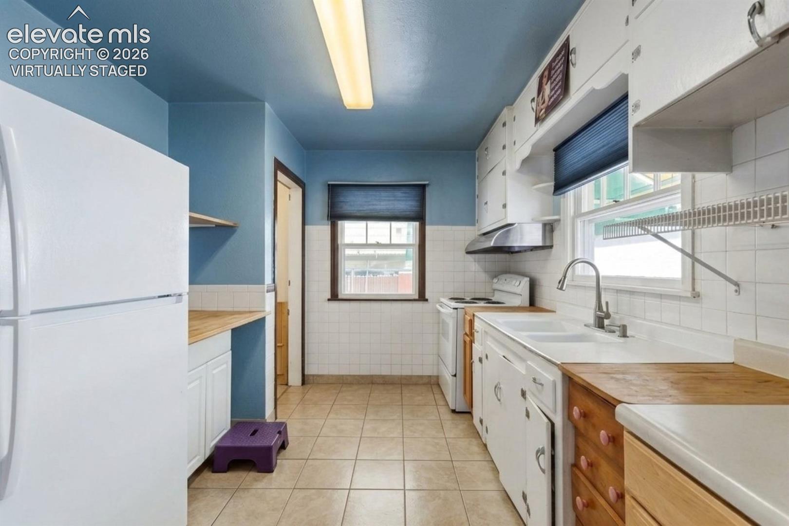 Listing photo 10 for 1128 E Routt Avenue