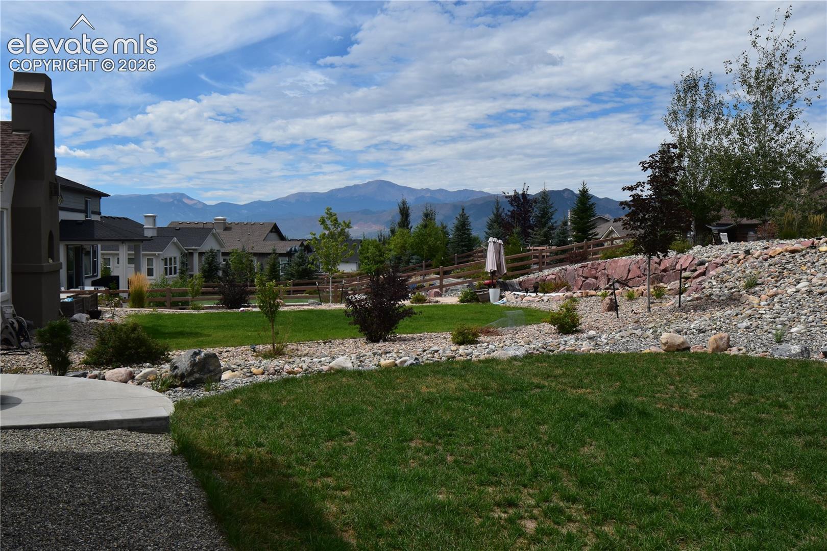 Listing photo 46 for 2272 Cabernet Court