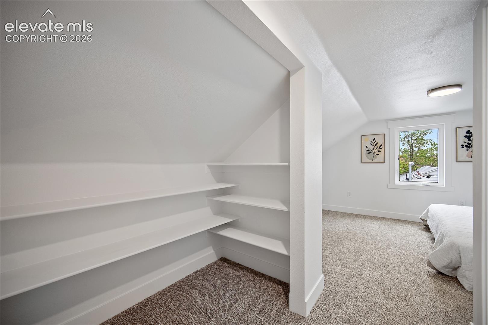 Listing photo 23 for 3630 W Walsh Place