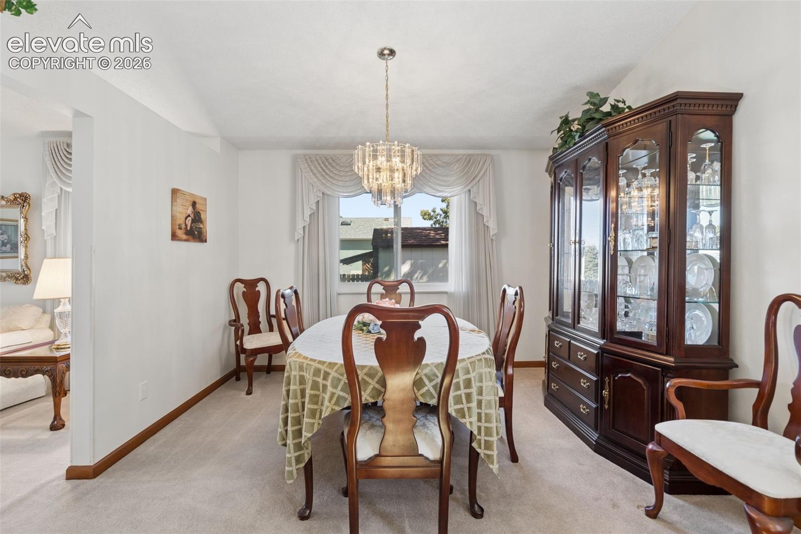 Listing photo 11 for 425 Fleming Street