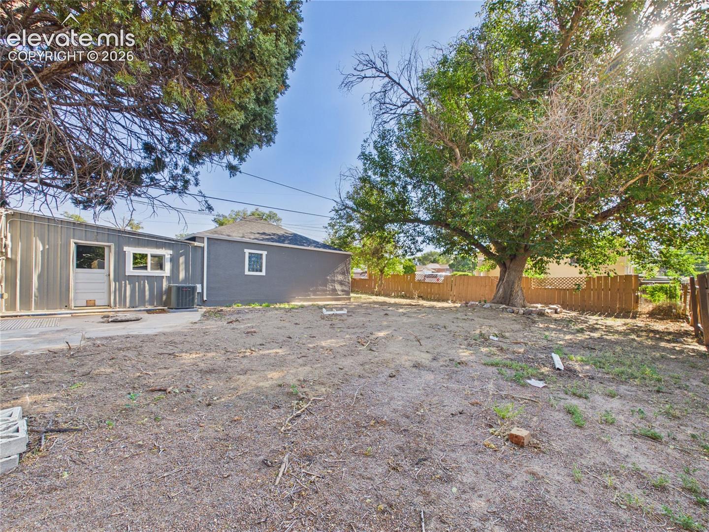 Listing photo 39 for 1530 N Norwood Avenue