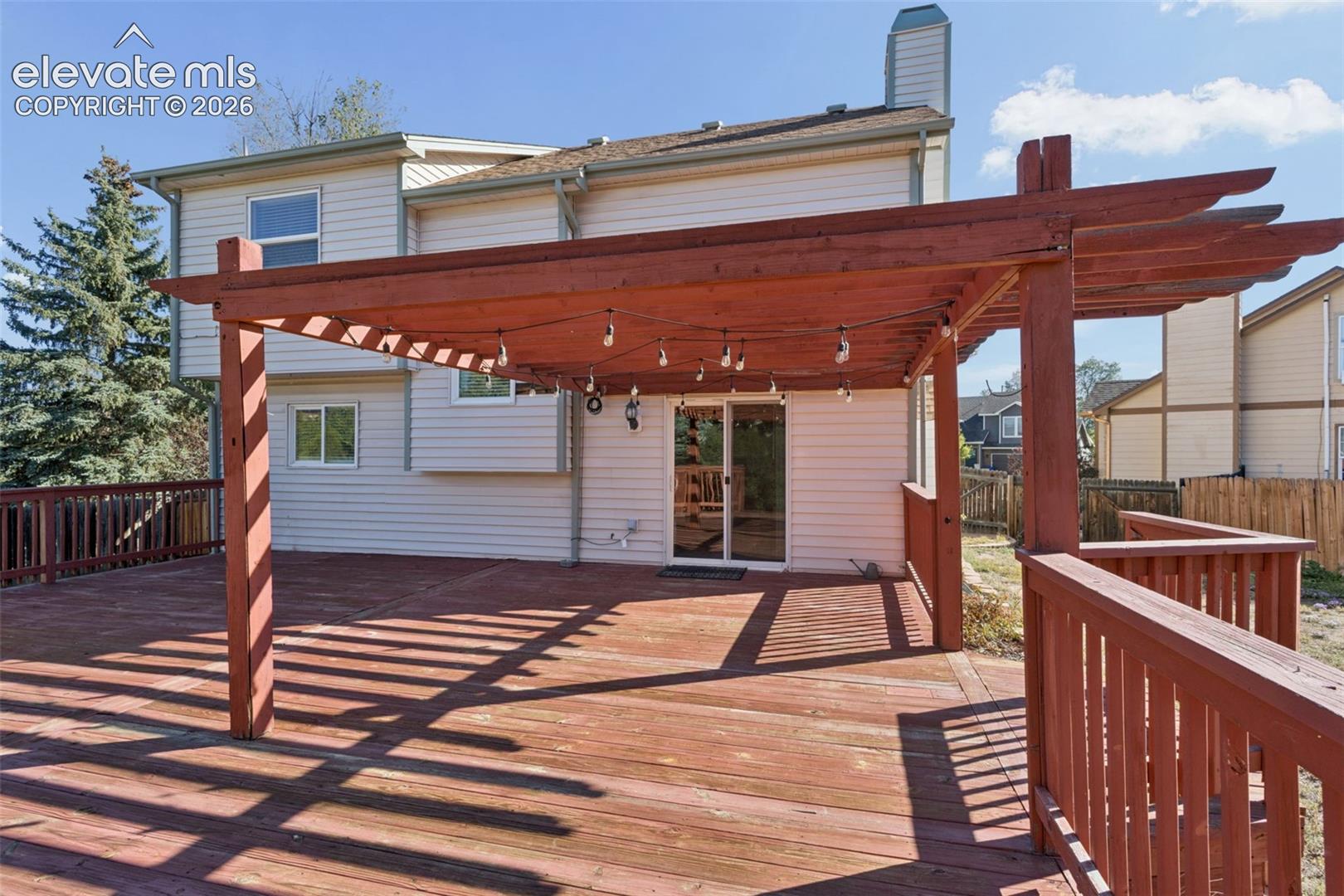 Listing photo 31 for 6420 Stonehedge Drive
