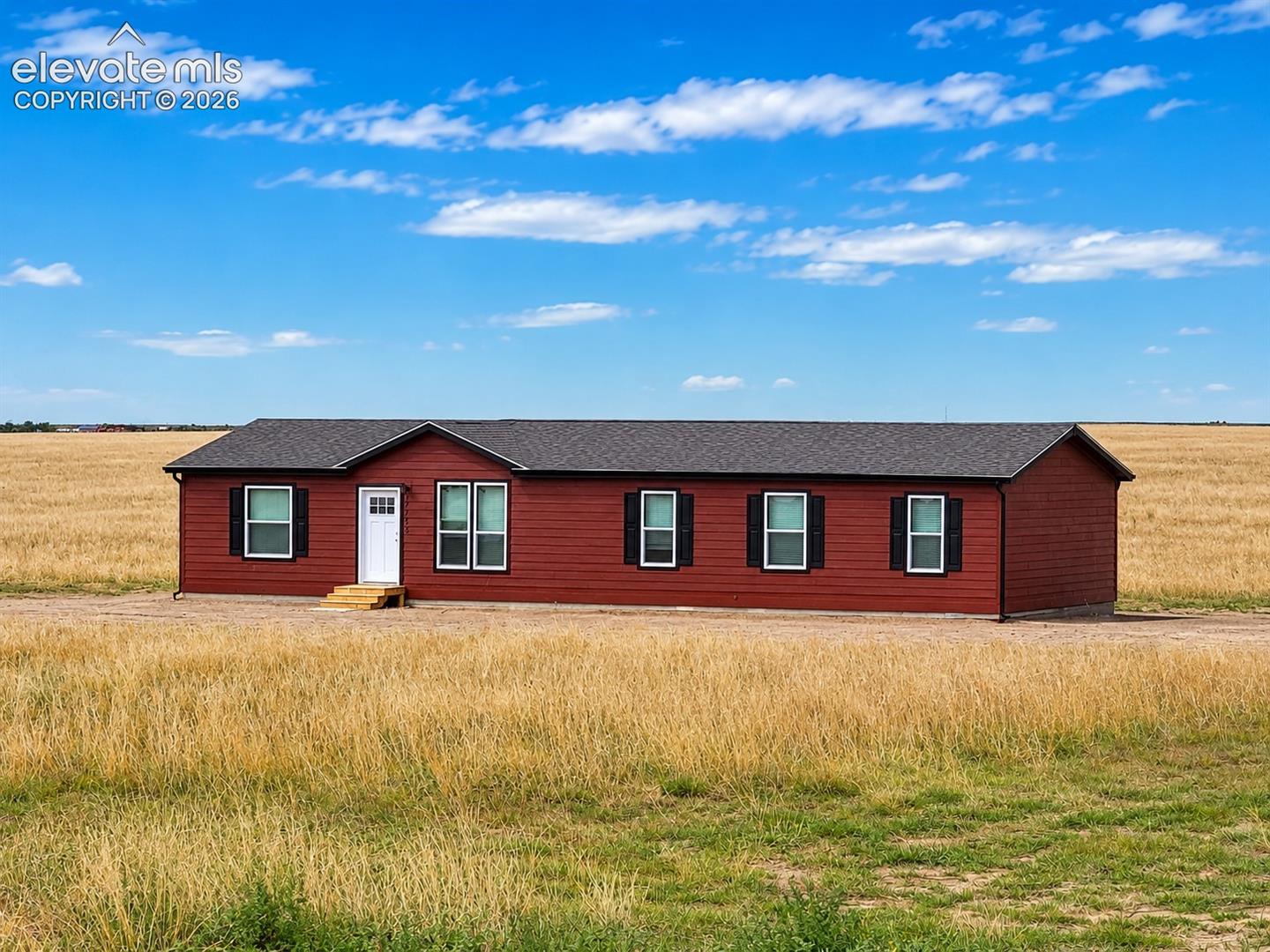 Listing photo 2 for 9 County Road 2B