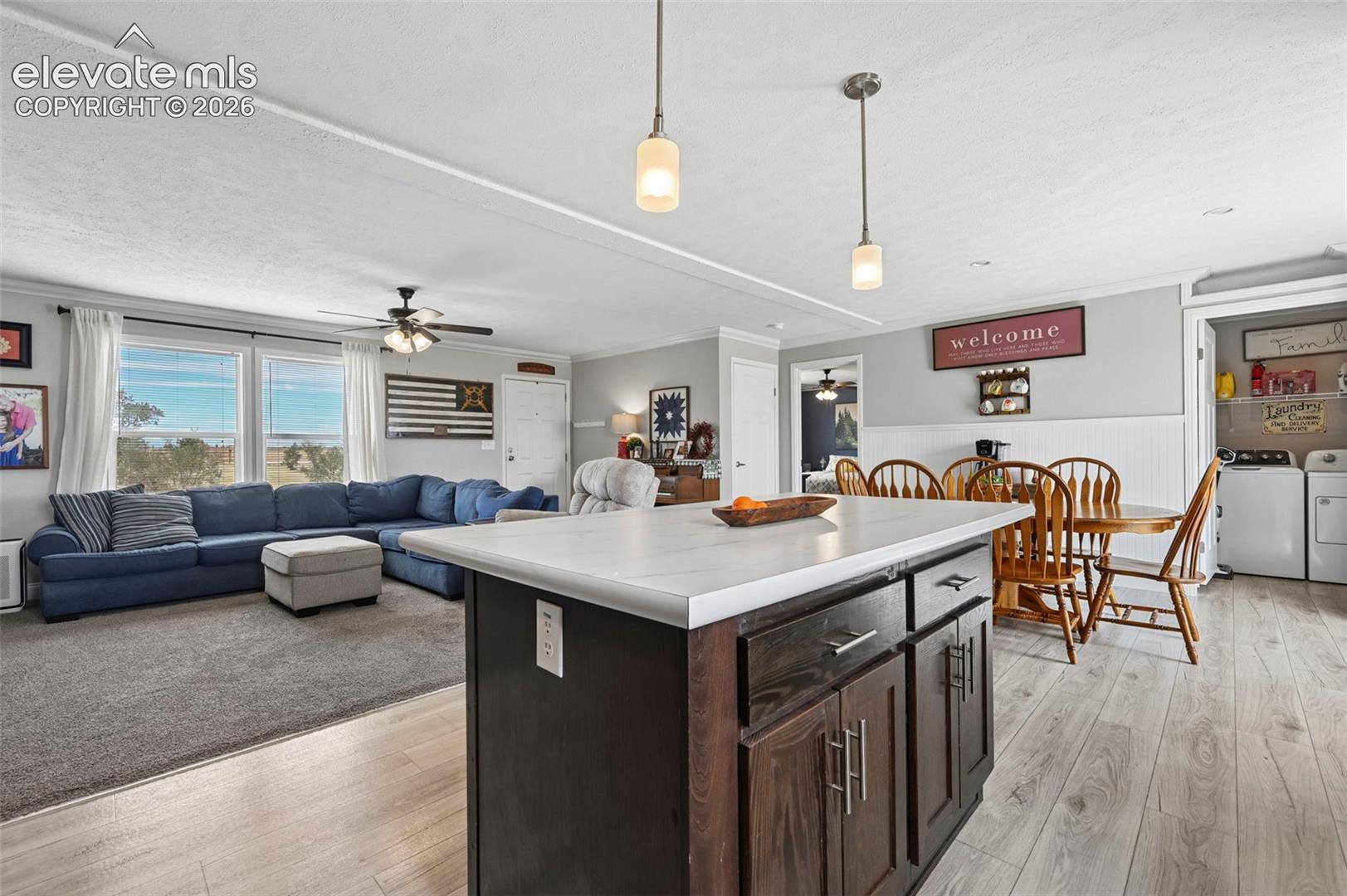 Listing photo 8 for 5717 Sengbeil Road