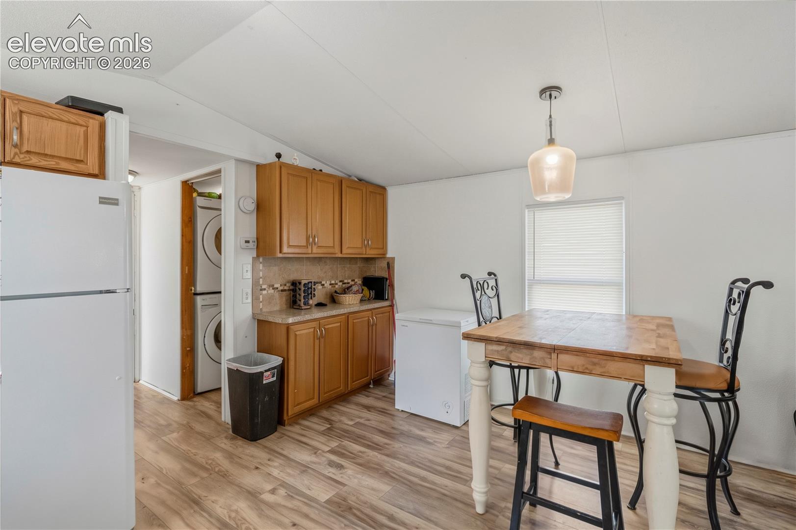 Listing photo 10 for 114 Mojave Way