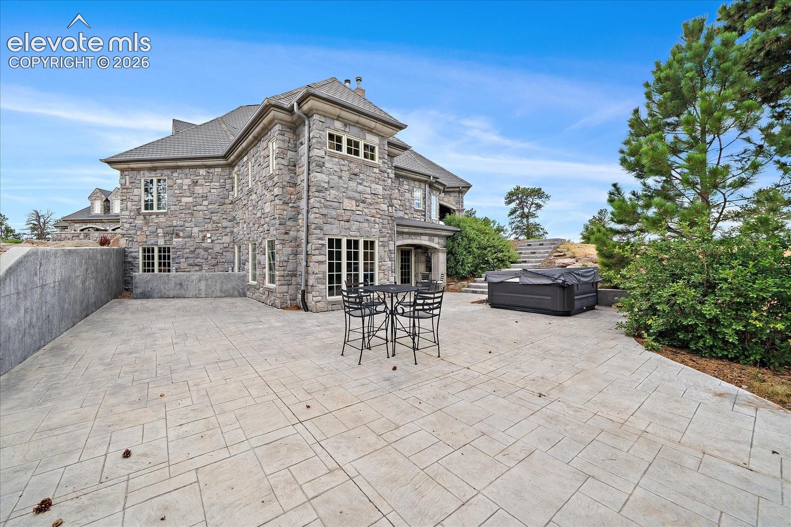 Listing photo 44 for 1175 Castle Pointe Drive