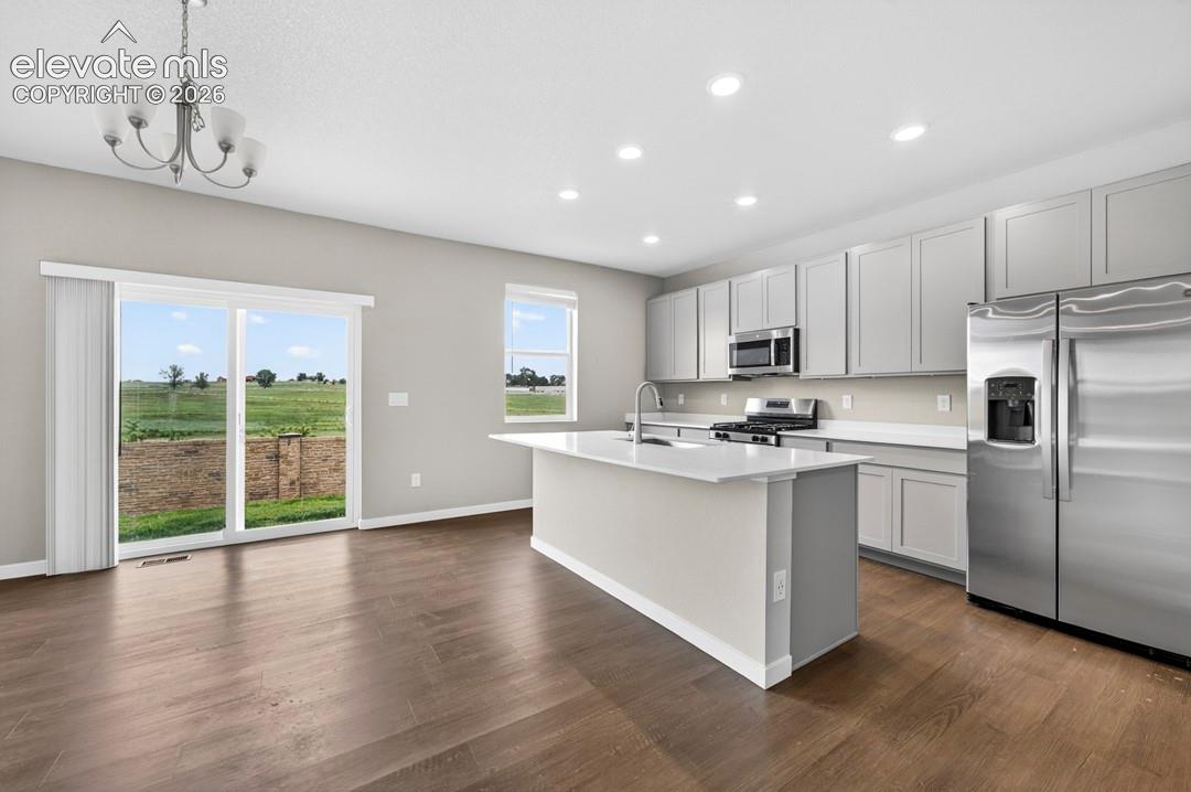 Listing photo 11 for 8435 Frasco Drive
