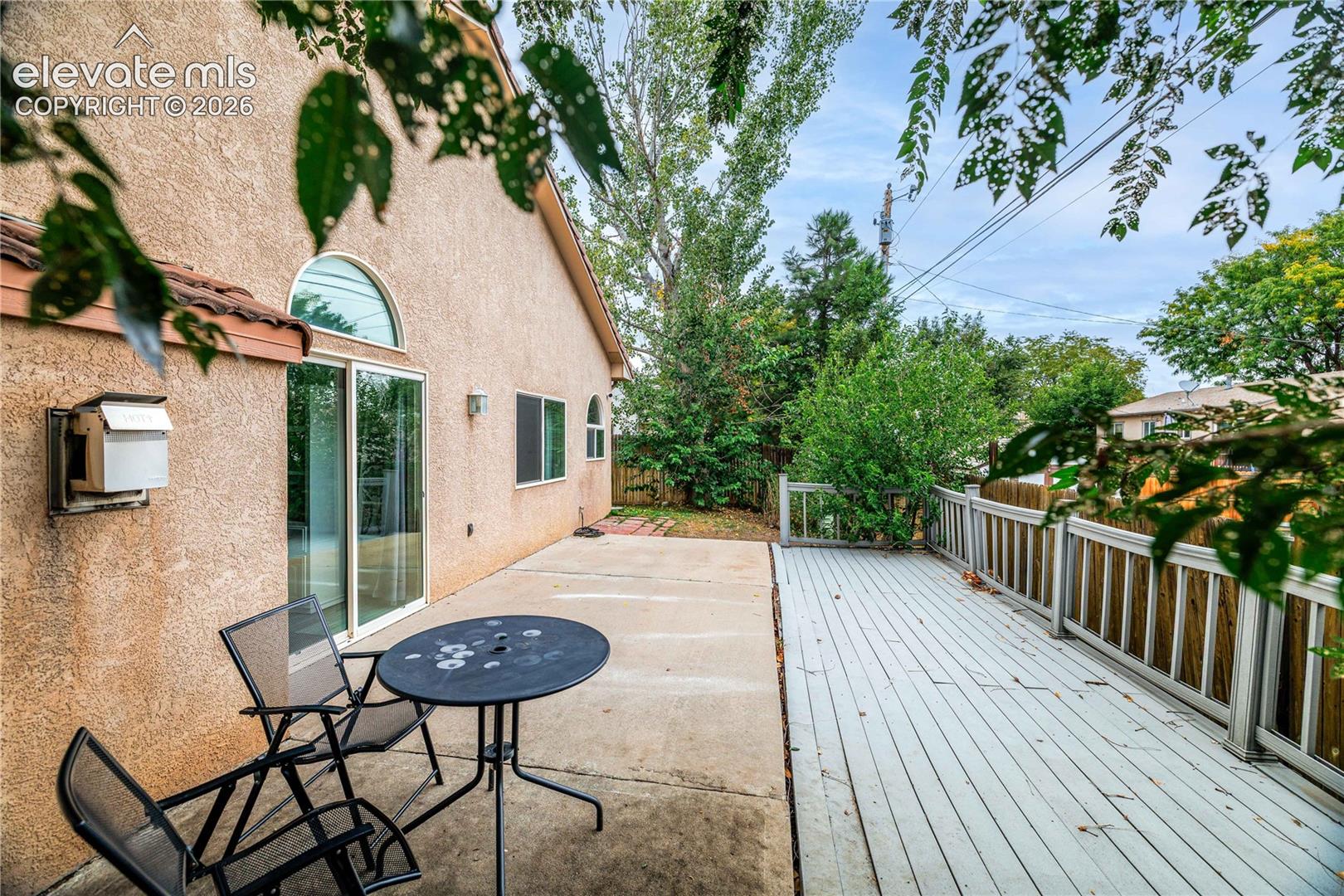 Listing photo 35 for 938 Cedarcrest Drive