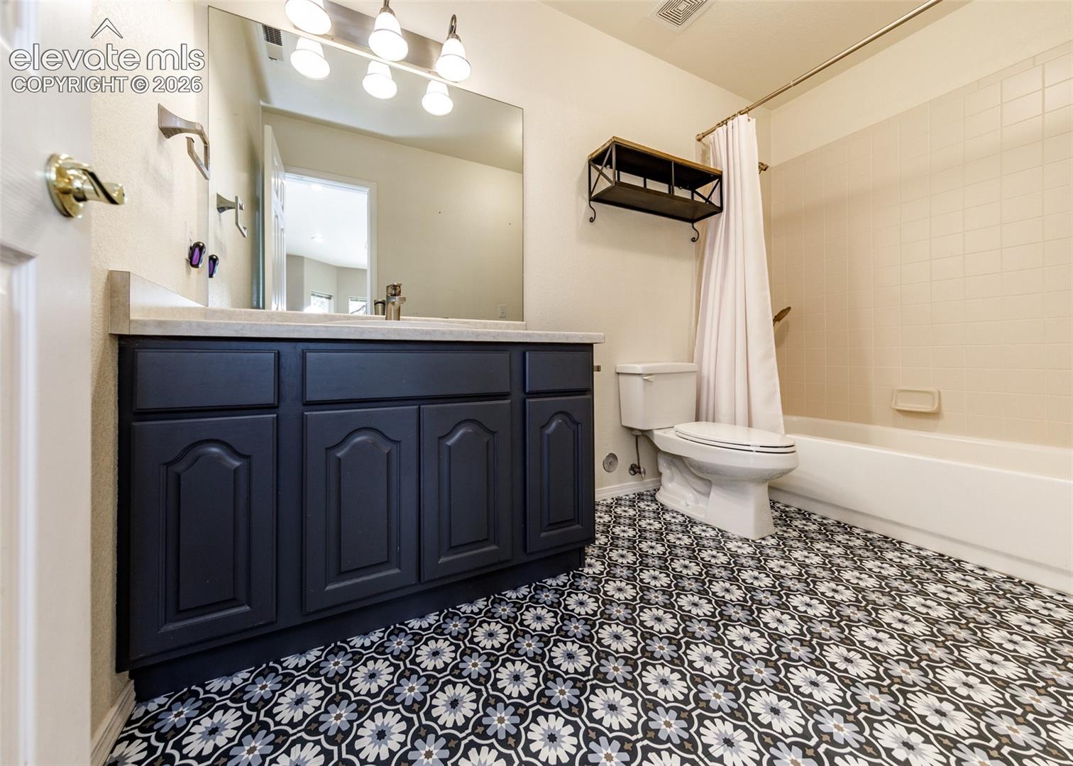 Listing photo 38 for 15631 Cala Rojo Drive