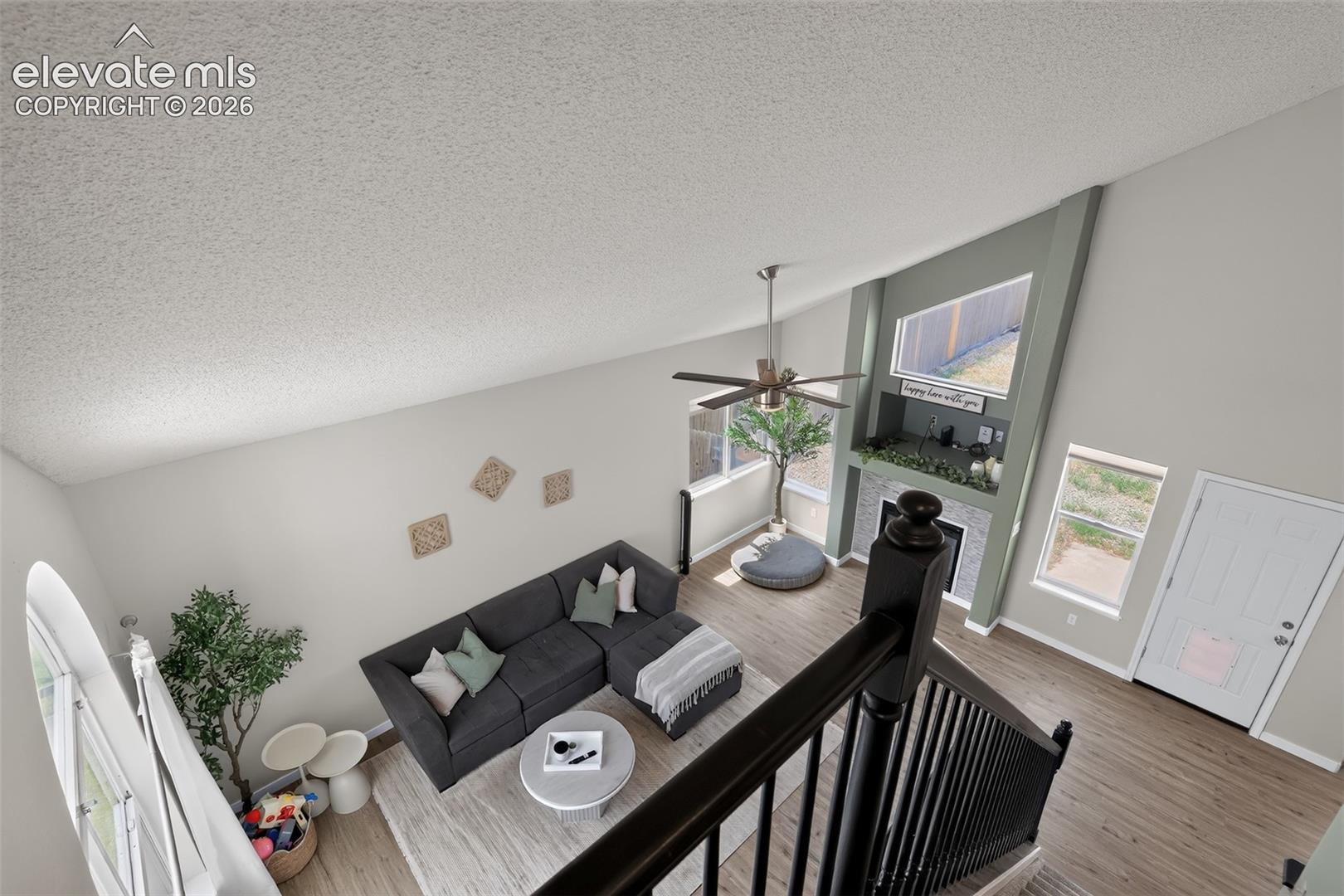 Listing photo 8 for 11216 Berry Farm Road