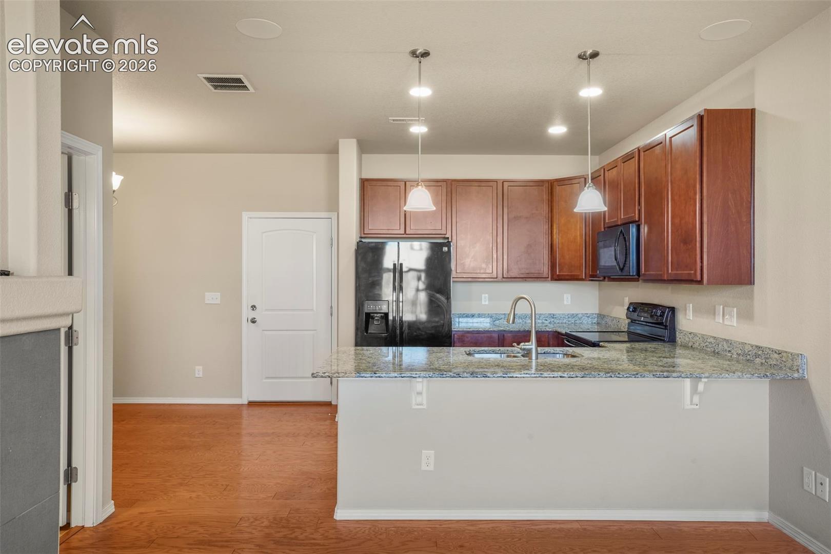 5318 Prominence Point, photo 16