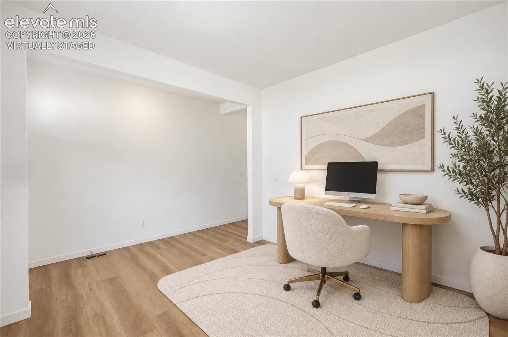 Listing photo 8 for 2233 Still Meadows Court