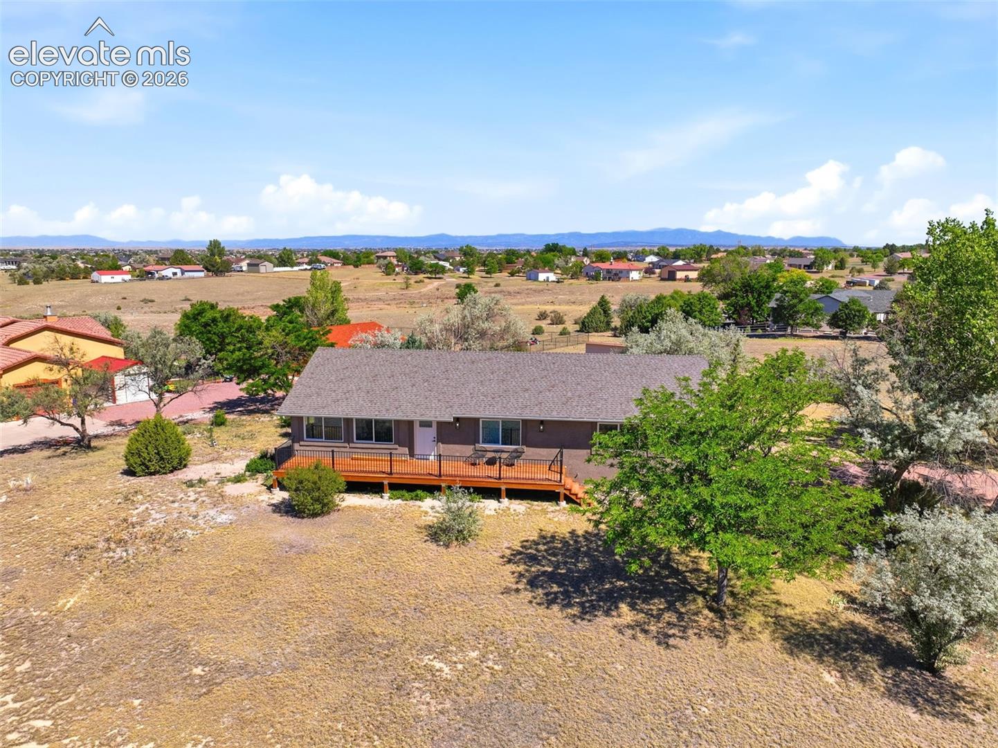 Listing photo 36 for 1361 S Tonalea Drive