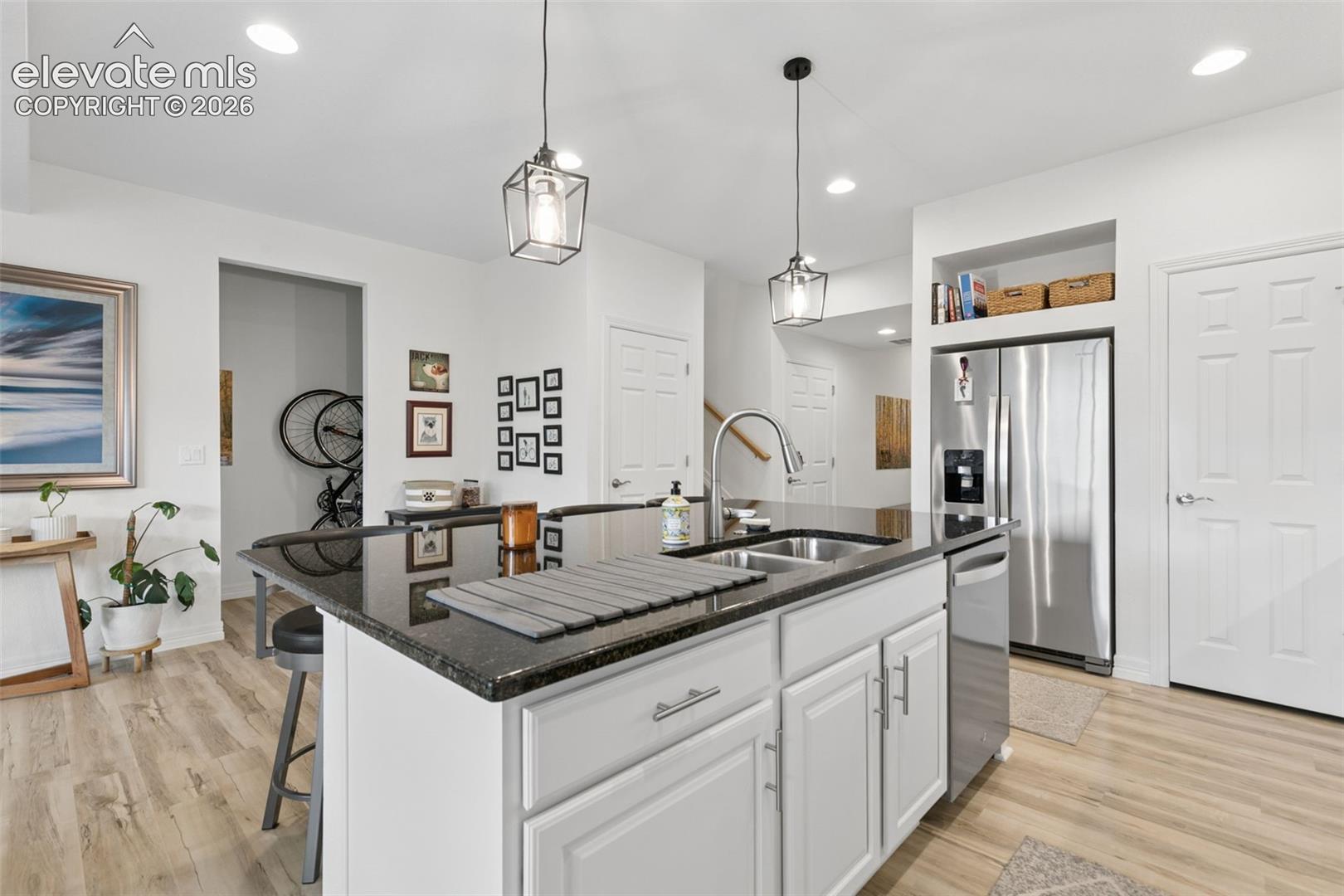 Listing photo 15 for 8948 Braemore Heights