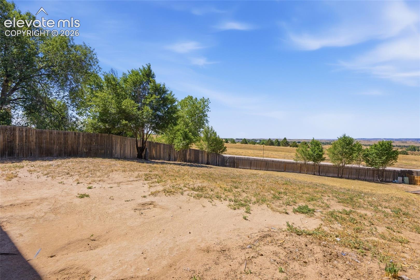 Listing photo 36 for 4571 Sunnyhill Drive
