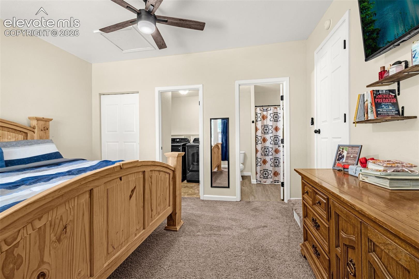 Listing photo 17 for 3023 2nd Avenue