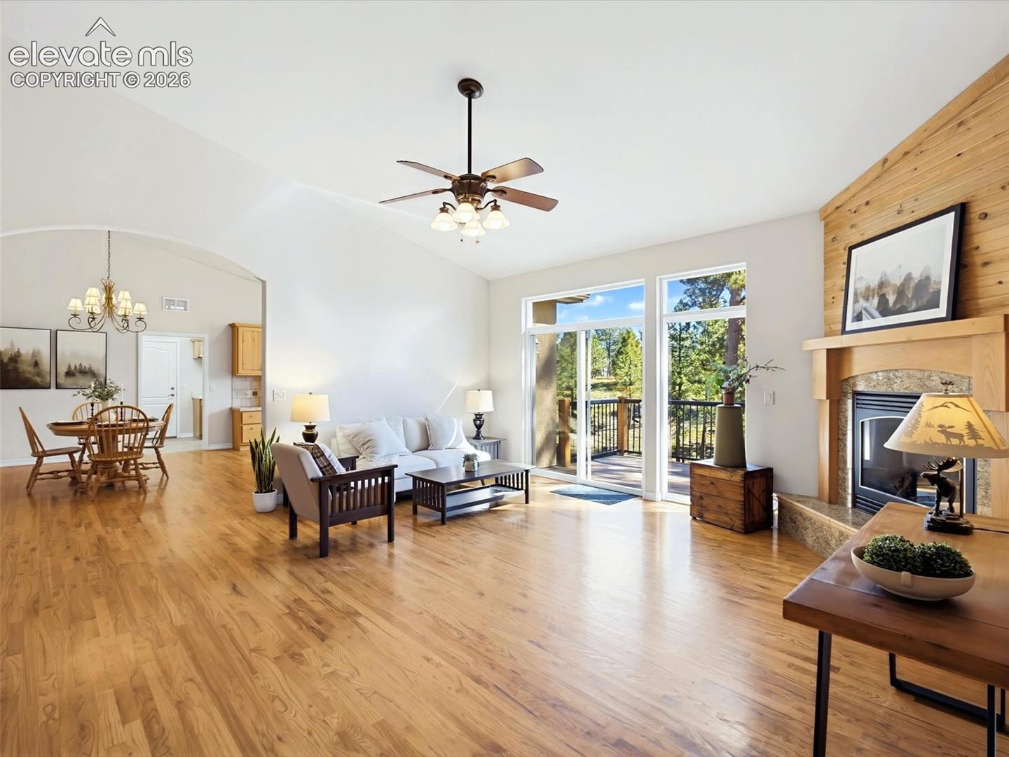 Listing photo 9 for 18065 Cumbres Road