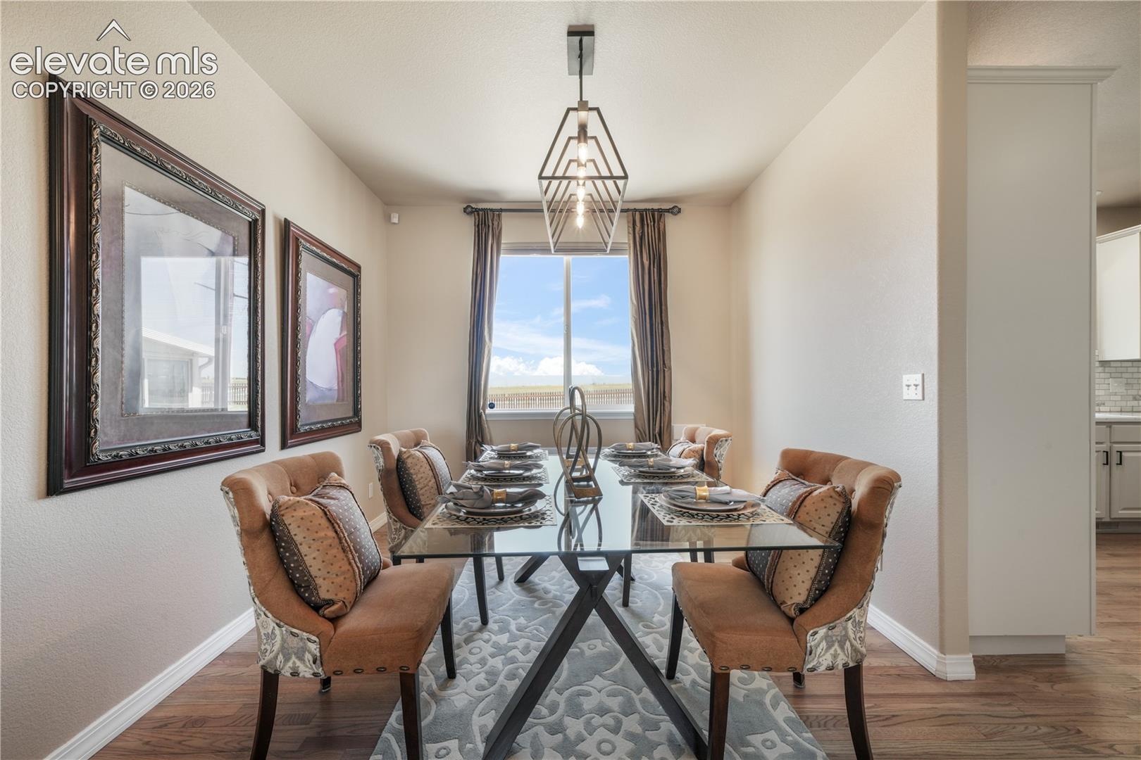 Listing photo 6 for 8524 Towner Avenue